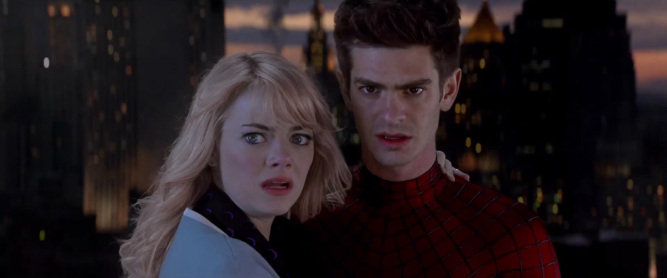 Andrew Garfield ed Emma Stone nel secondo capitolo di "The Amazing Spider-Man 2"
