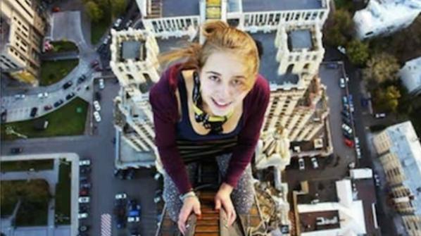 L' ultimo selfie della 17enne Xenia Ignatyeva