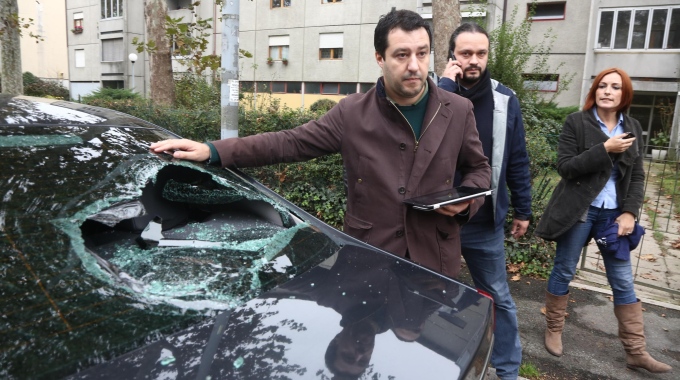 Matteo Salvini aggressione Bologna