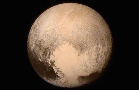 New Horizons sfiora Plutone