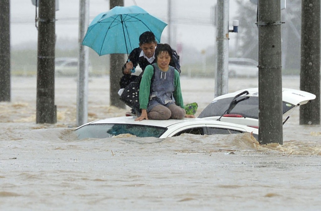 Giappone piogge torrenziali