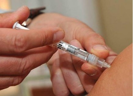 Ebola, UK cerca volontari per trovare vaccino