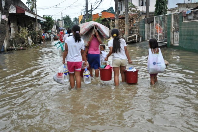 Filippine colpite dal tifone Koppu