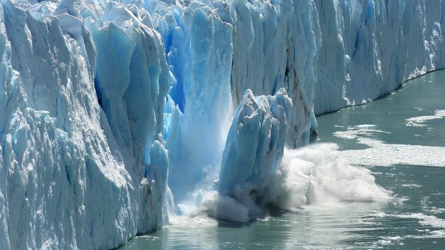 Allarme scioglimento ghiacciaio in Groenlandia
