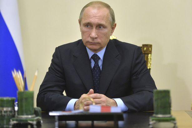 Russia chiede a Putin di usare la bomba nucleare