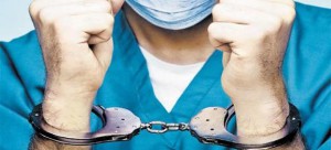 Arrestato medico per violenze su minori