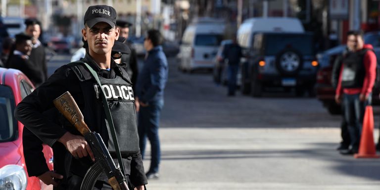 Attentato contro forze dell'ordine in Egitto