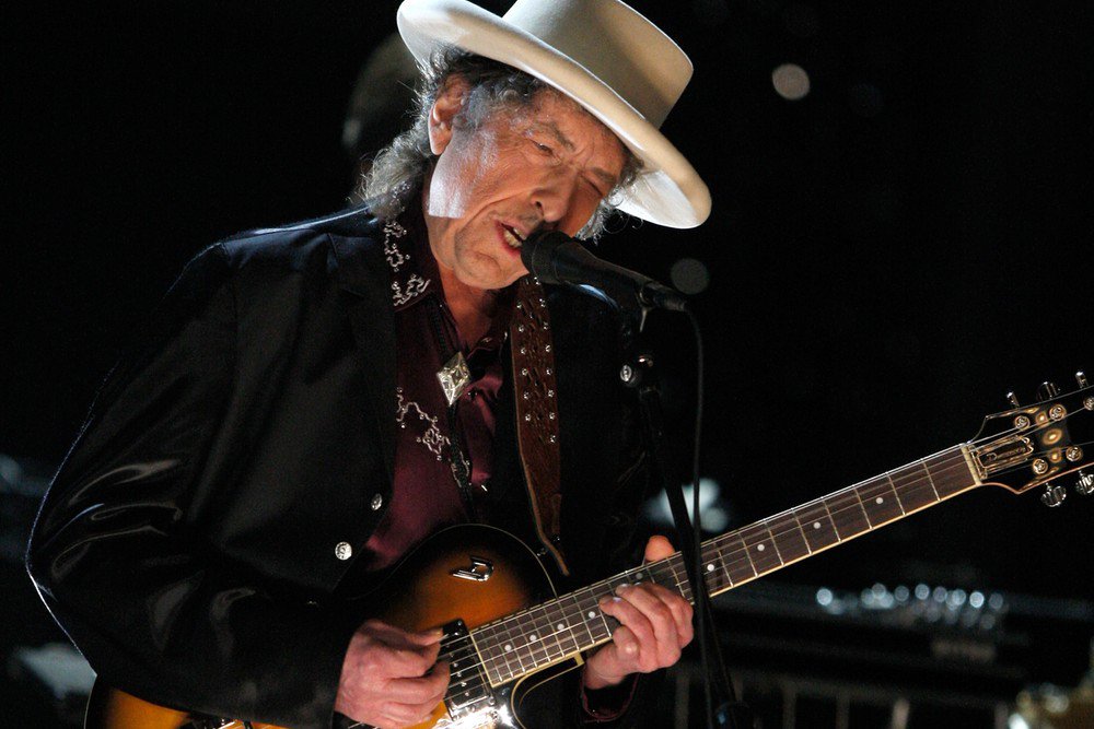 Bob Dylan ha vinto il Nobel per la Letteratura, ecco le critiche