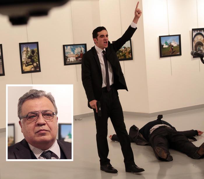 Ambasciatore russo ucciso ad Ankara, per alcuni si tratta di un fake