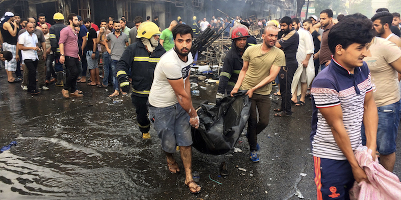 Baghdad, esplosione autobomba: 39 vittime
